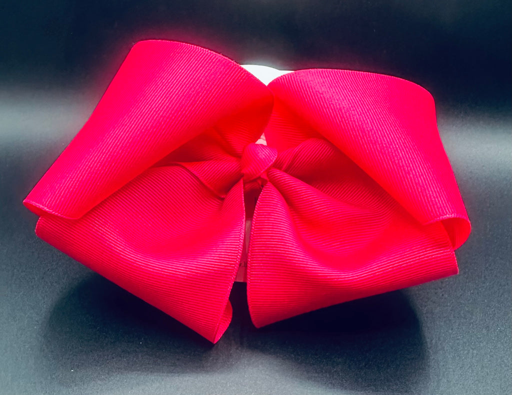 Evie - Hot Pink