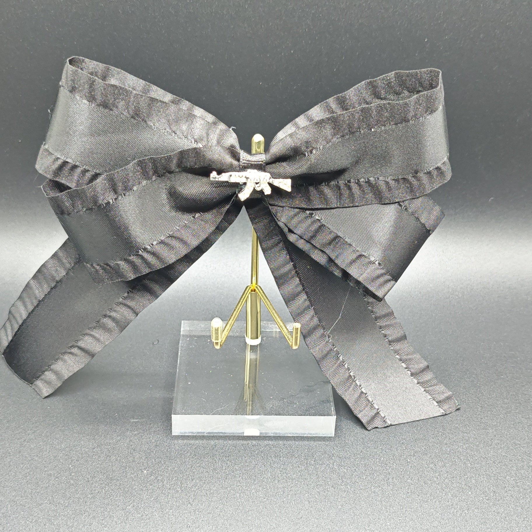 Peligrosooo - silver with tails